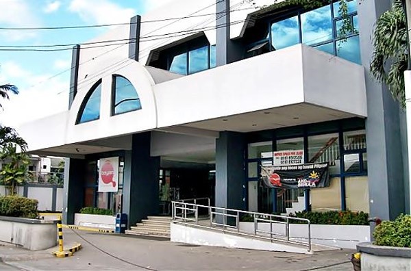 BAYANTEL-MALABON-2-STOREY-BLDG-WITH-ROOF-DECK-2017.jpg